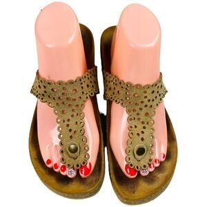 A. Giannetti Womens Tan Slip On Leather Thong Sandals Hobo Laser Cutout Size 8